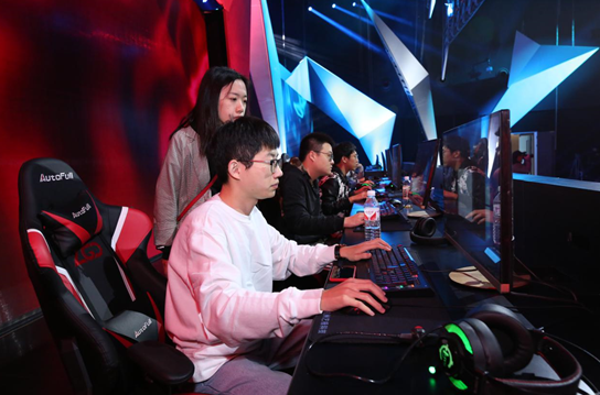 的较量中 的较量中