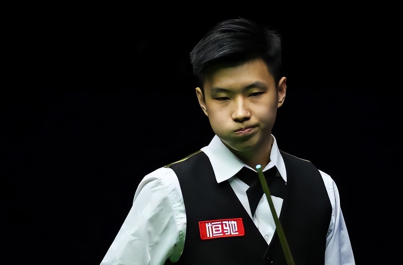 梅西如虎添 梅西如虎添