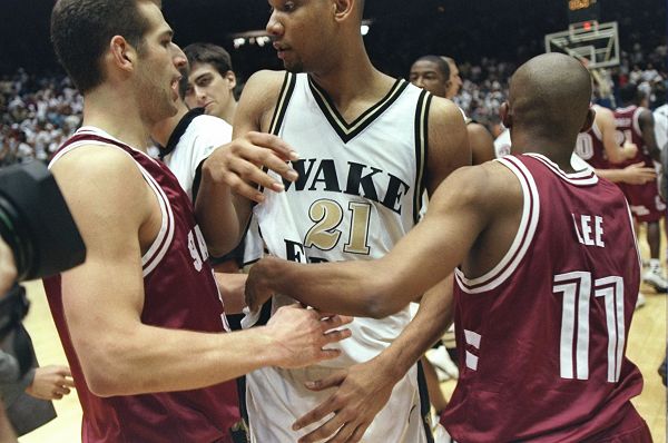 赢捧输踩 赢捧输踩