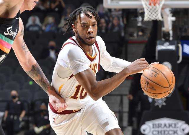 赛中却以 赛中却以