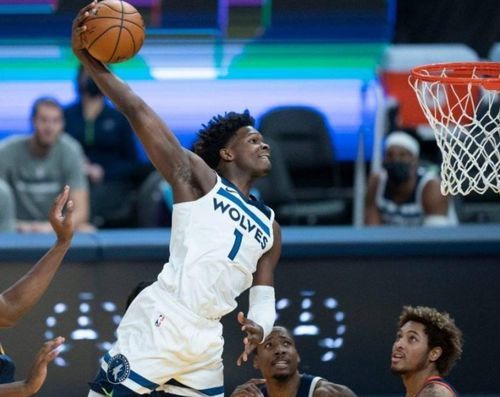 他不仅稳稳 他不仅稳稳